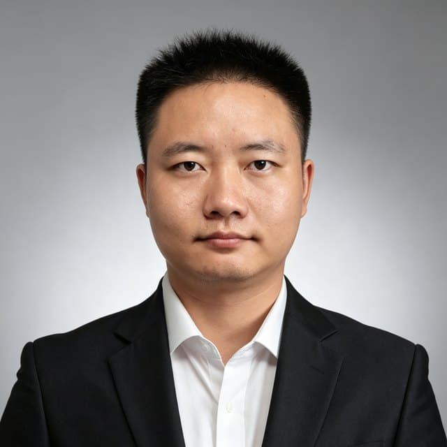 阿讯的正装头像